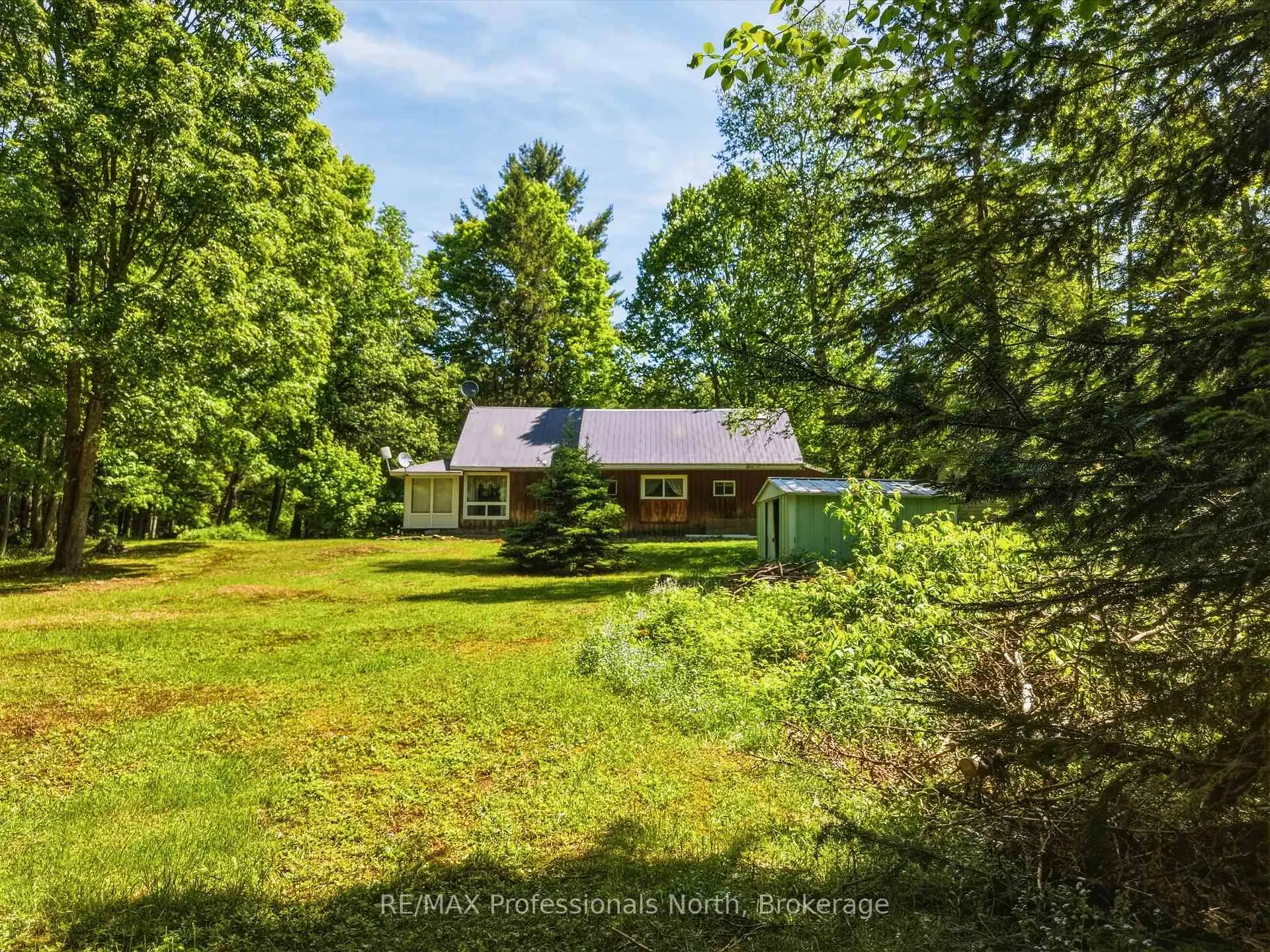 Photo 20 of 950 592 Highway, Perry, Emsdale — HOMEH