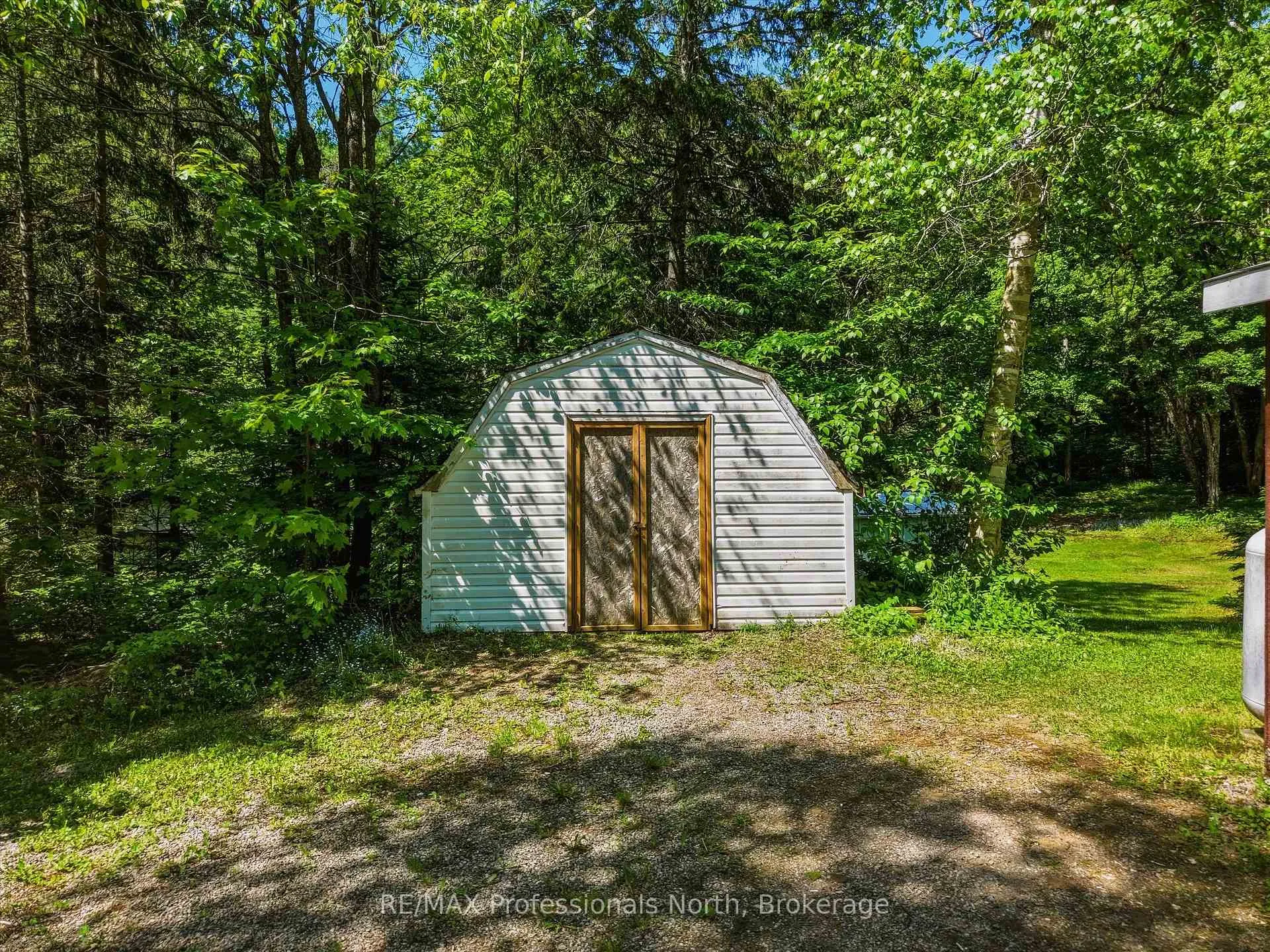 Photo 23 of 950 592 Highway, Perry, Emsdale — HOMEH