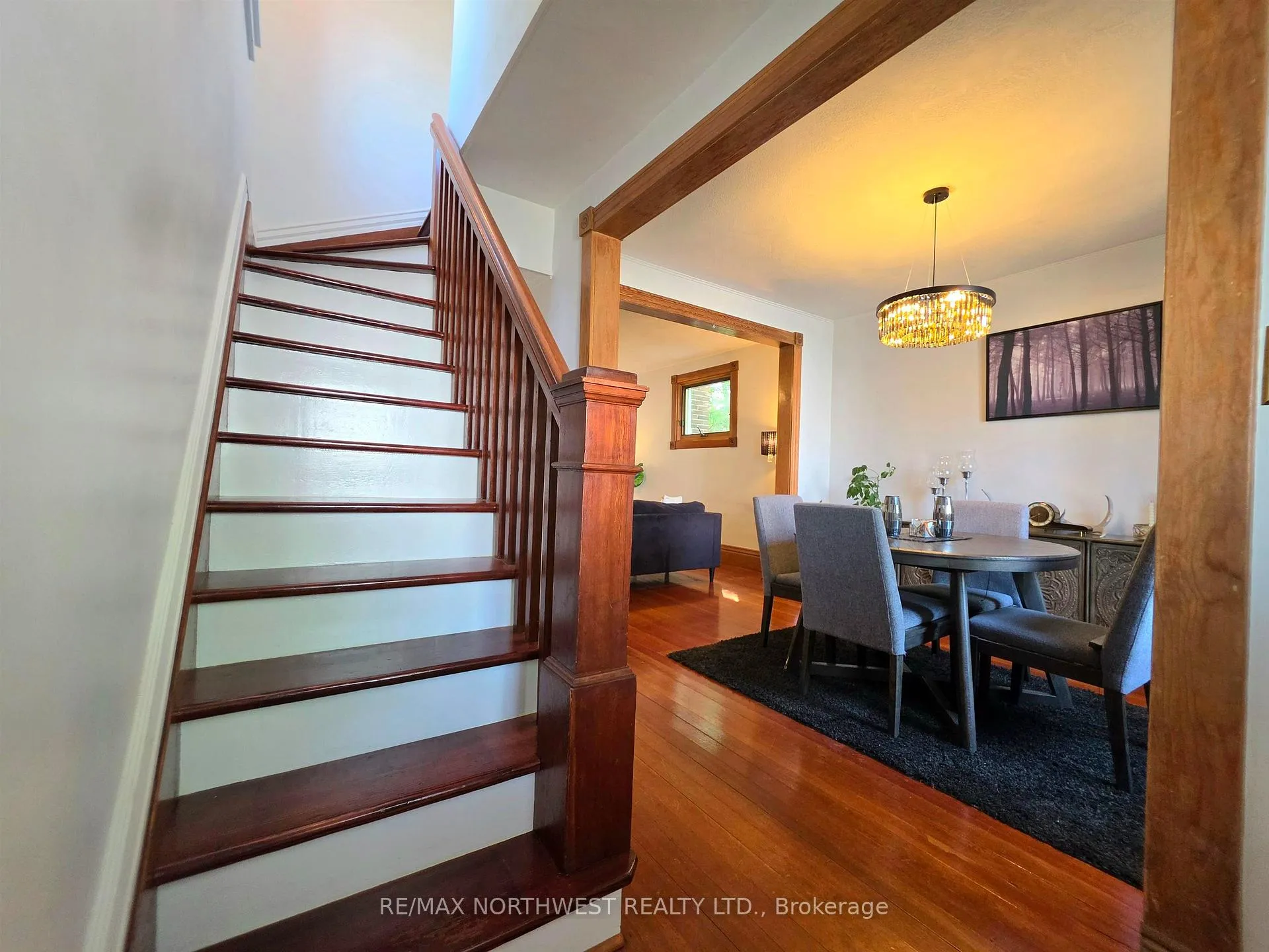 Photo 12 of 409 Third Street North, Kenora, North End — HOMEH