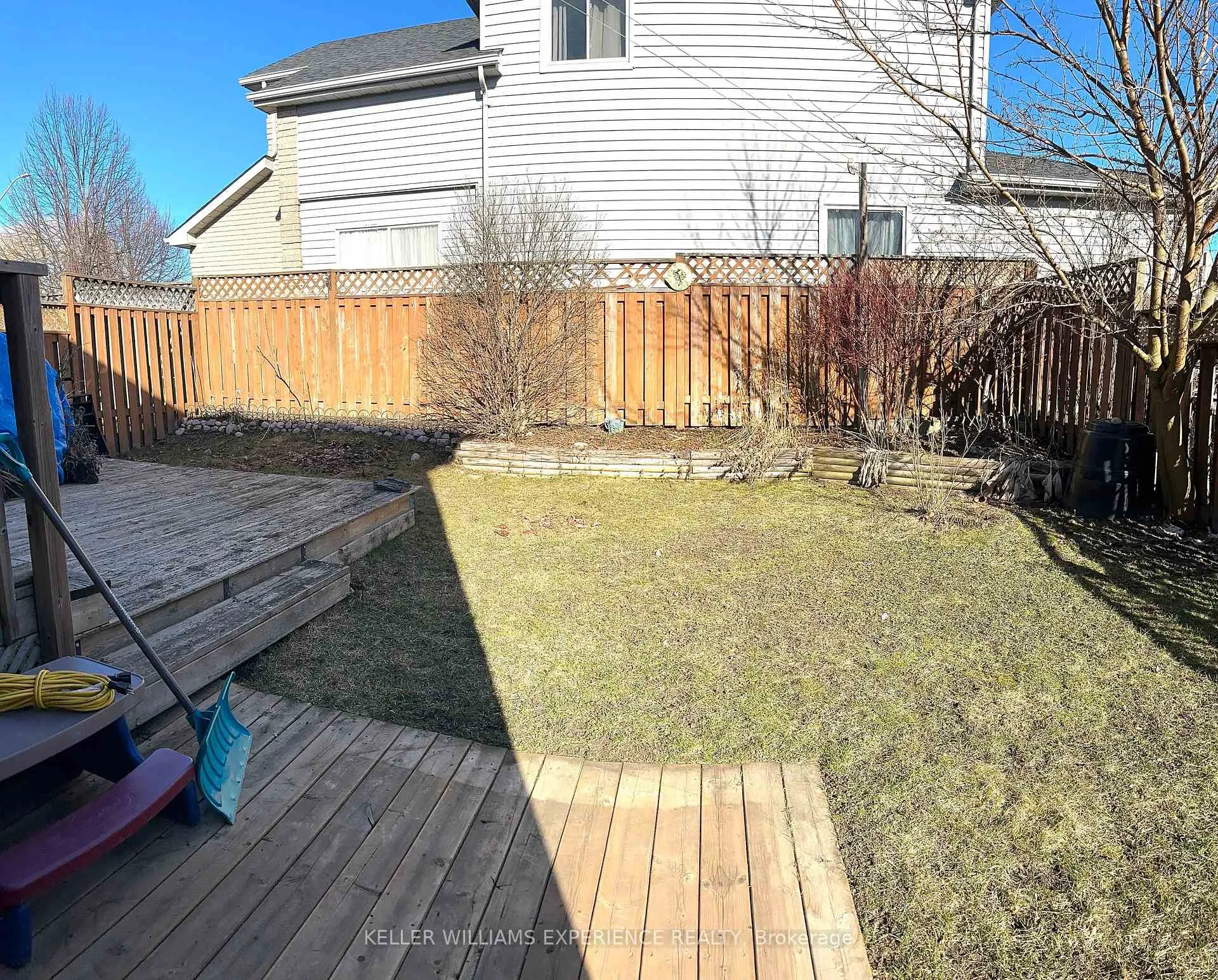 Photo 10 of Unit Main, 13 Rundle Crescent, Barrie, Holly — HOMEH