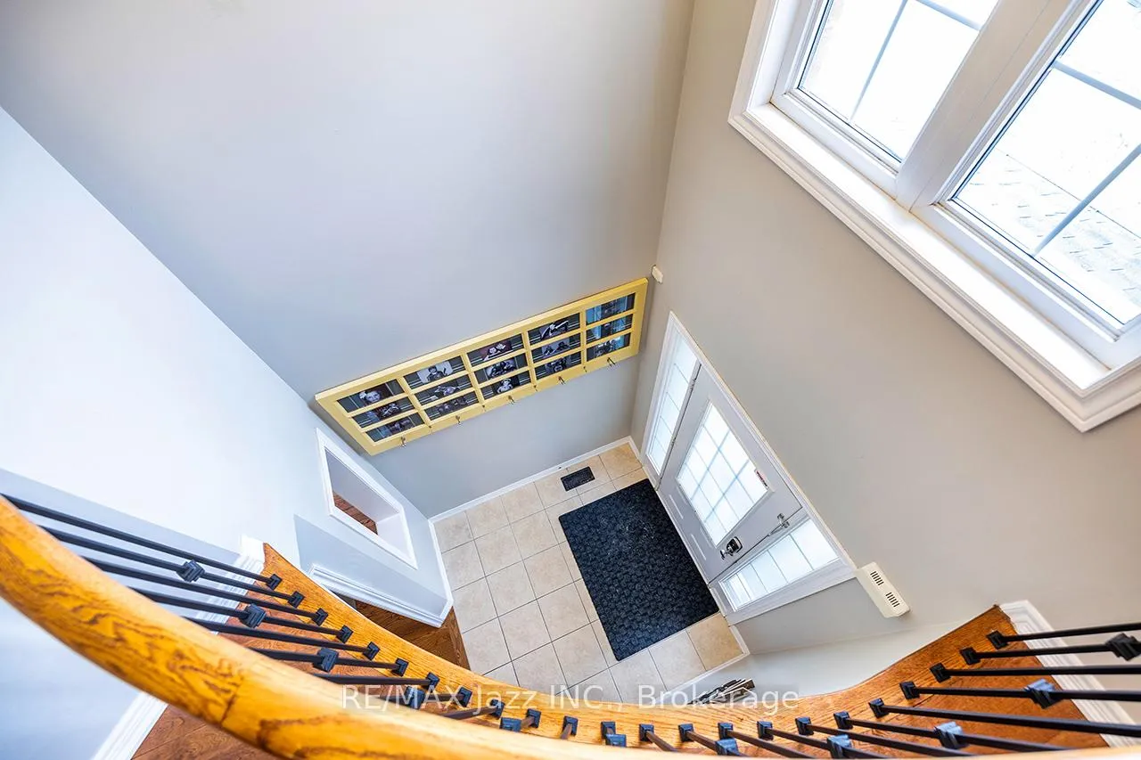 Photo 7 of 174 Southfield Avenue, Clarington, Courtice — HOMEH