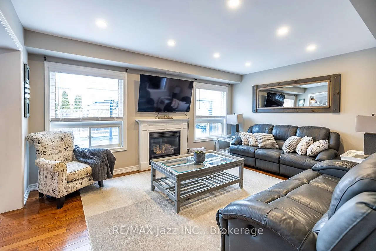 Photo 13 of 174 Southfield Avenue, Clarington, Courtice — HOMEH