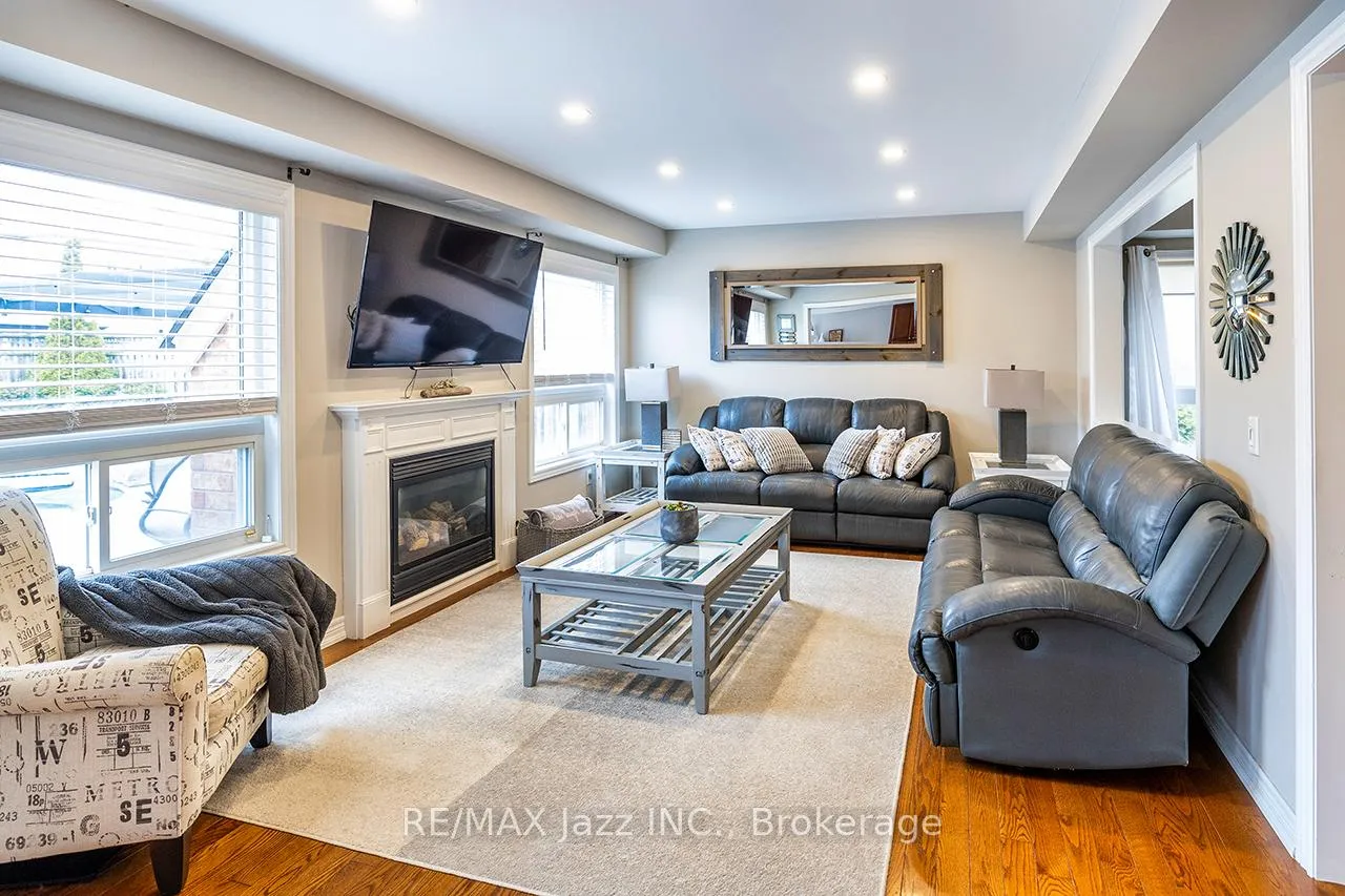 Photo 14 of 174 Southfield Avenue, Clarington, Courtice — HOMEH