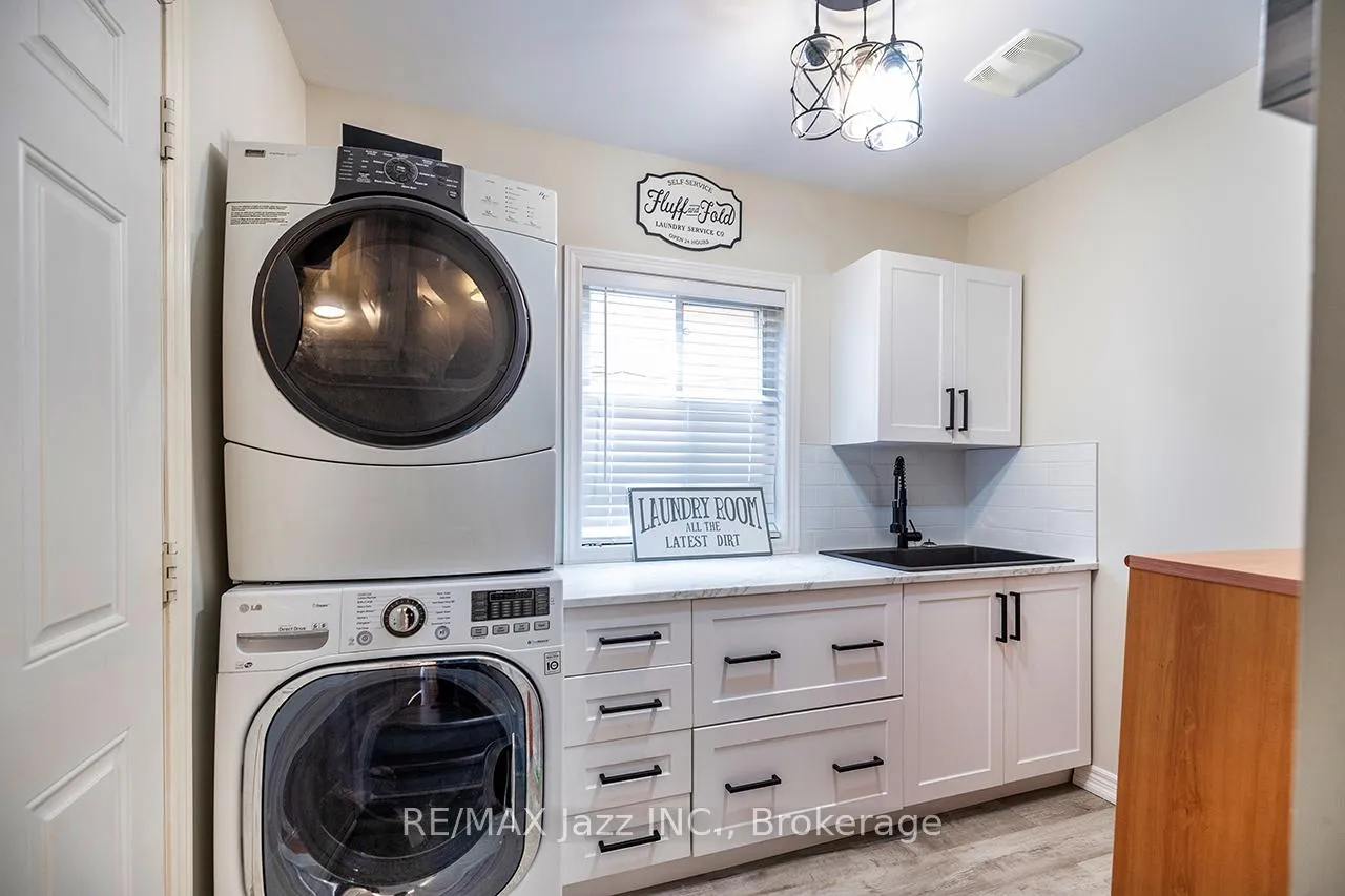 Photo 22 of 174 Southfield Avenue, Clarington, Courtice — HOMEH