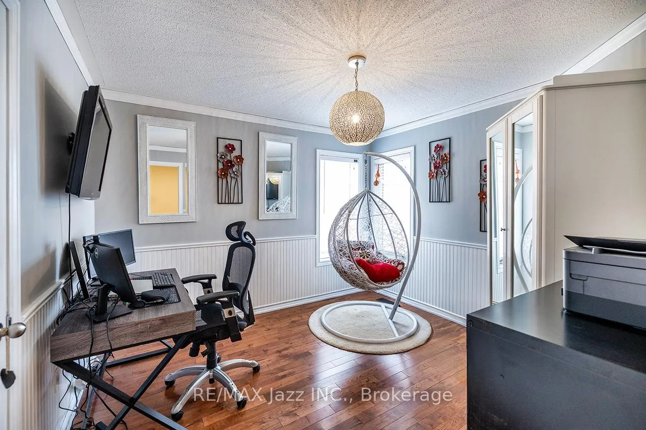 Photo 32 of 174 Southfield Avenue, Clarington, Courtice — HOMEH