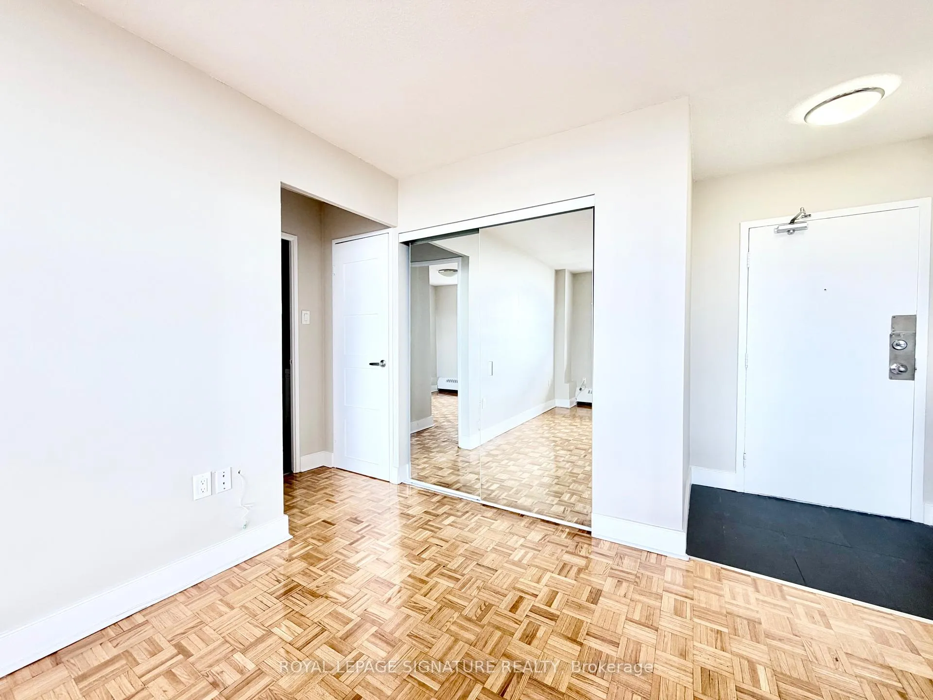 Photo 8 of Unit 1103, 1500 Bathurst Street, Toronto, Humewood-Cedarvale — HOMEH