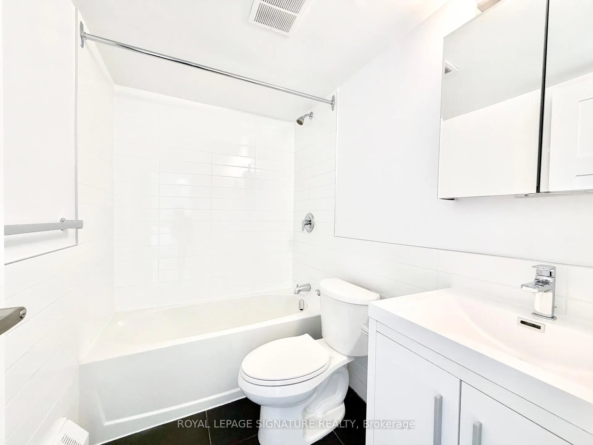 Photo 9 of Unit 1103, 1500 Bathurst Street, Toronto, Humewood-Cedarvale — HOMEH