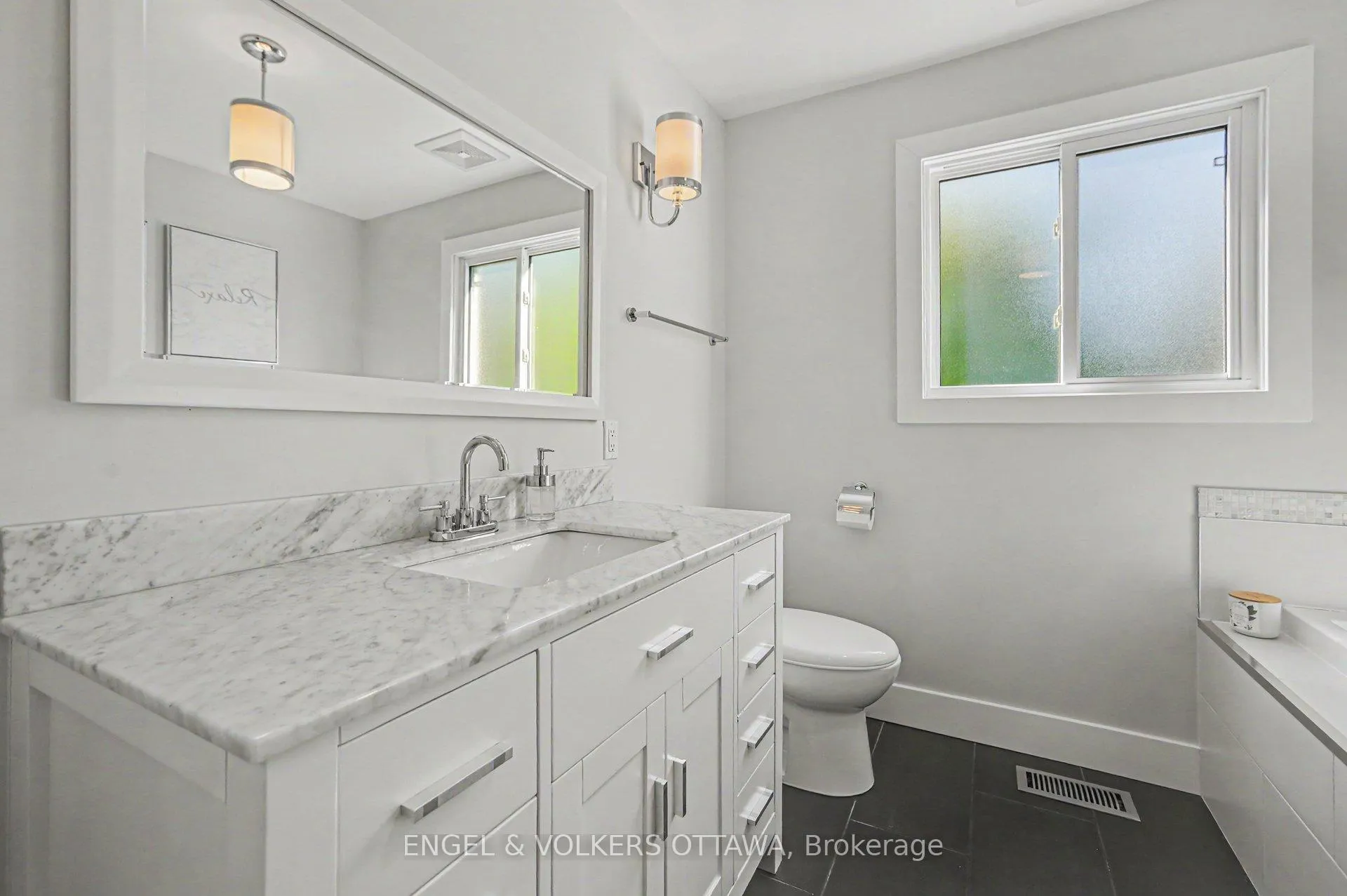 Photo 23 of 1299 Alloway Crescent, Ottawa, Carson Meadows — HOMEH