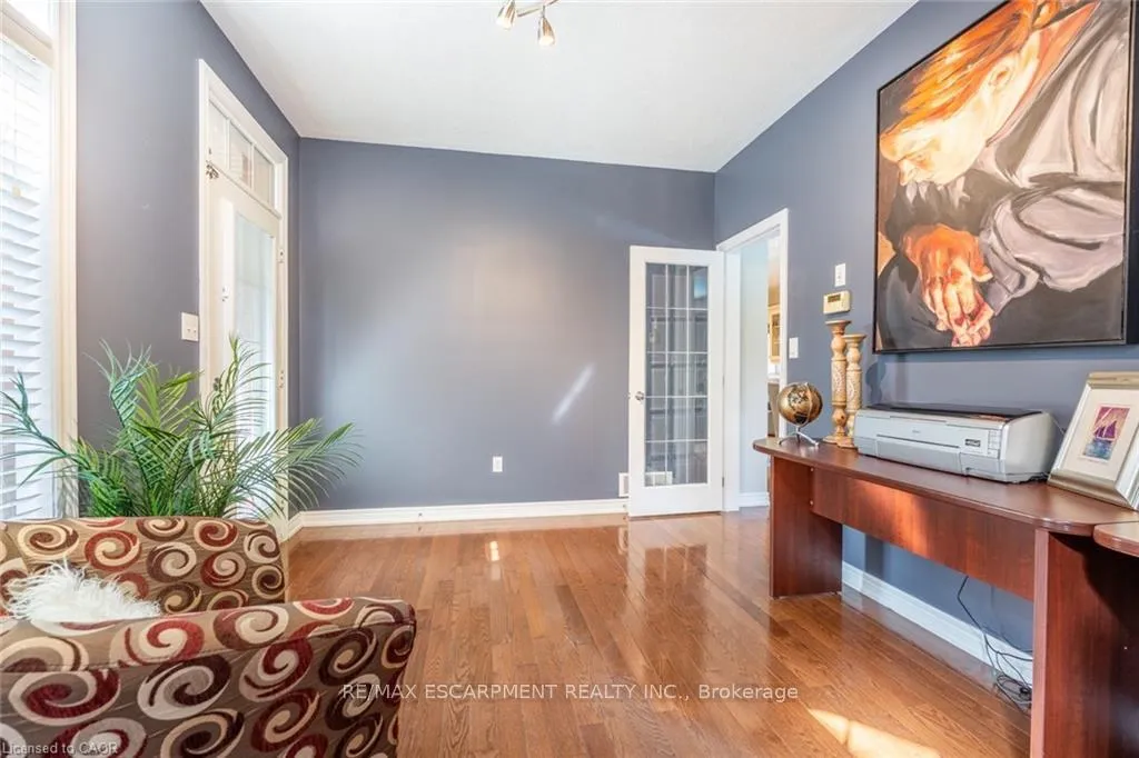 Photo 14 of 2338 Norland Drive, Burlington, Orchard — HOMEH