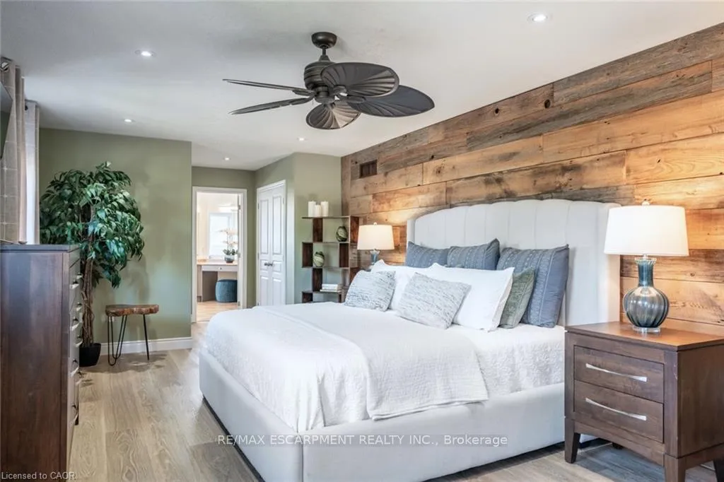 Photo 17 of 2338 Norland Drive, Burlington, Orchard — HOMEH