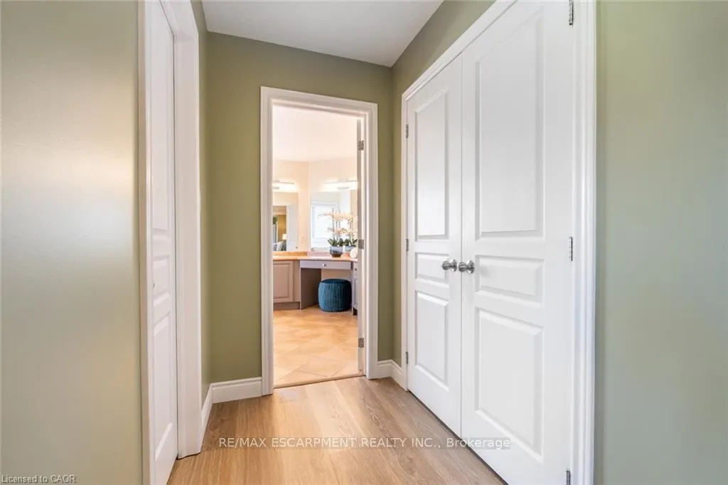 Photo 20 of 2338 Norland Drive, Burlington, Orchard — HOMEH