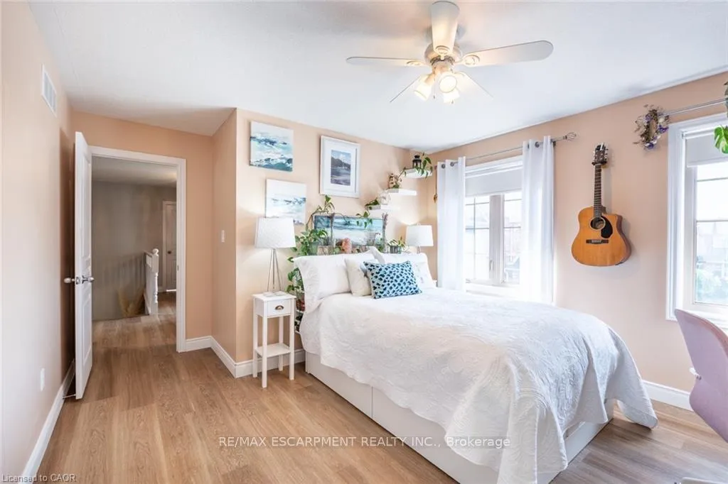 Photo 26 of 2338 Norland Drive, Burlington, Orchard — HOMEH