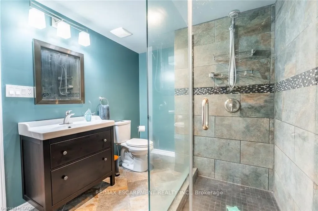Photo 37 of 2338 Norland Drive, Burlington, Orchard — HOMEH