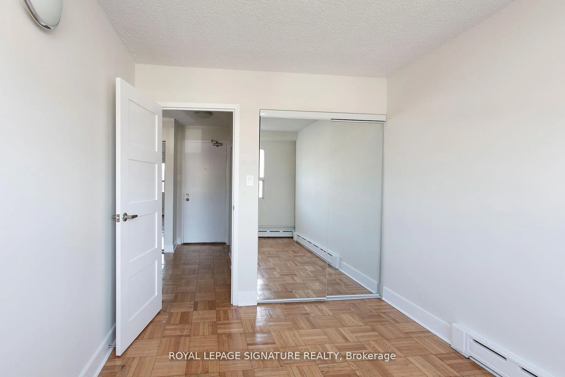 Photo 5 of Unit 206, 990 Avenue Road, Toronto, Yonge-Eglinton — HOMEH