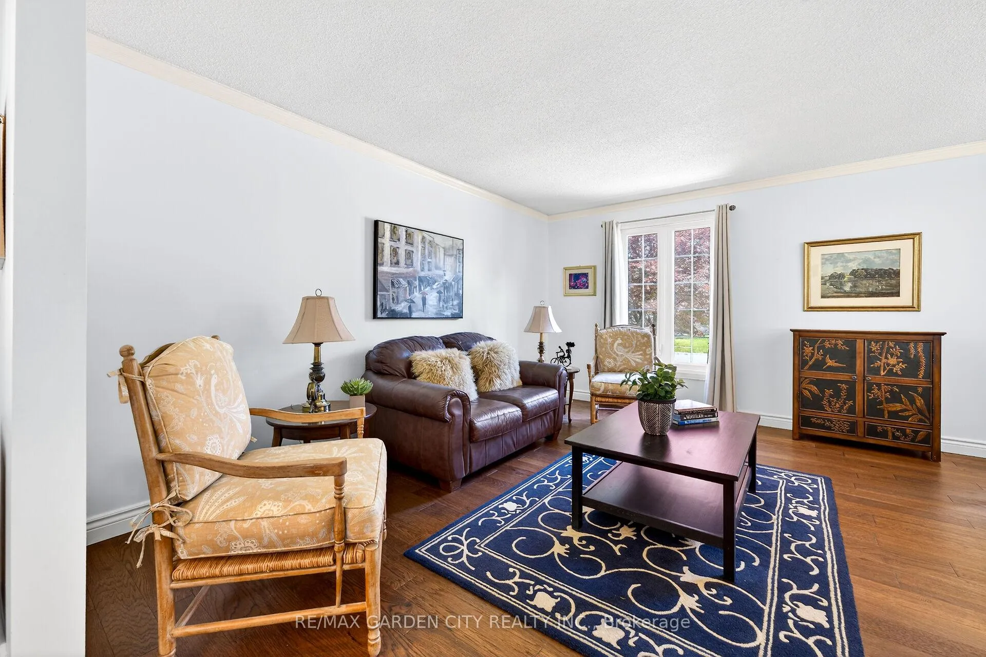 Photo 7 of 6 Barbara Place, St. Catharines, Lakeshore — HOMEH