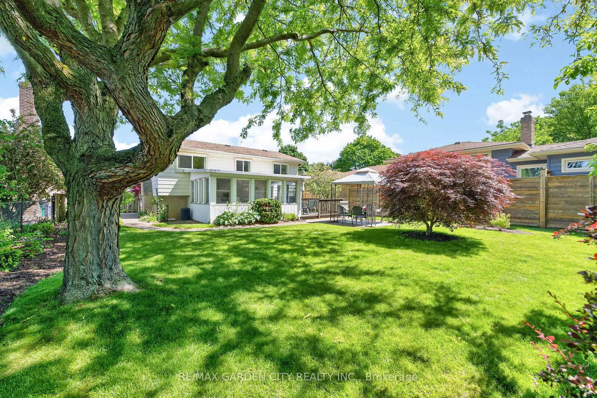 Photo 27 of 6 Barbara Place, St. Catharines, Lakeshore — HOMEH