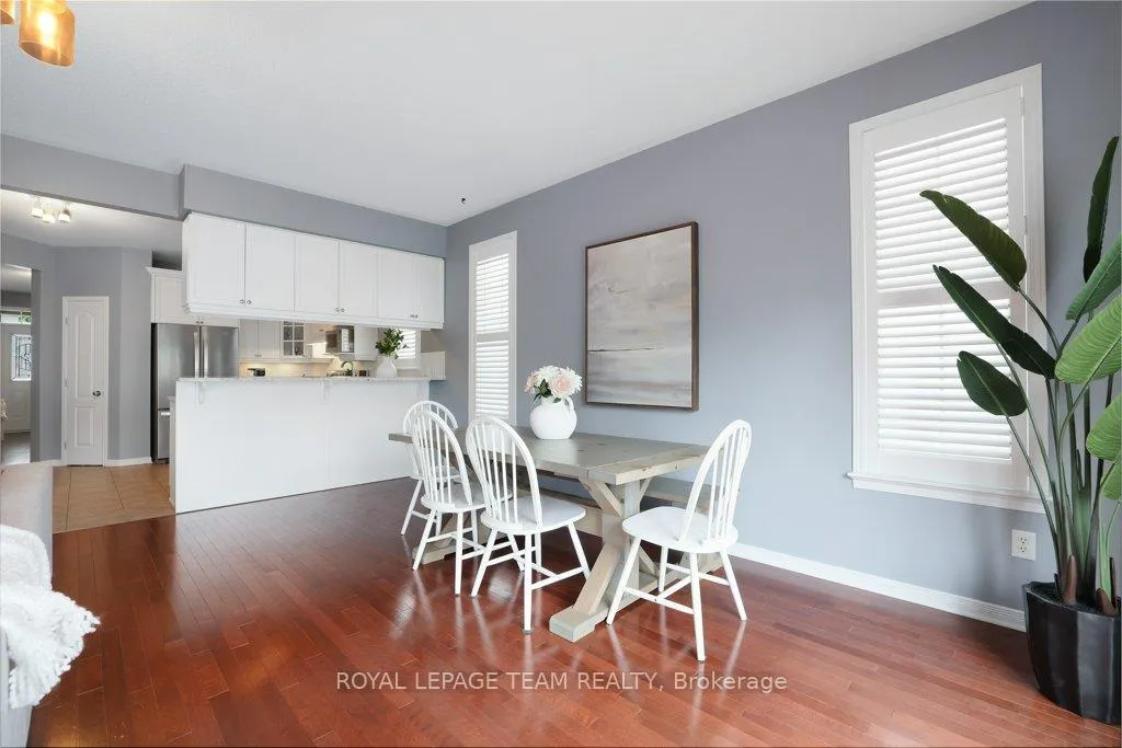 Photo 8 of 556 Dalewood Crescent, Ottawa, Stittsville (South) — HOMEH