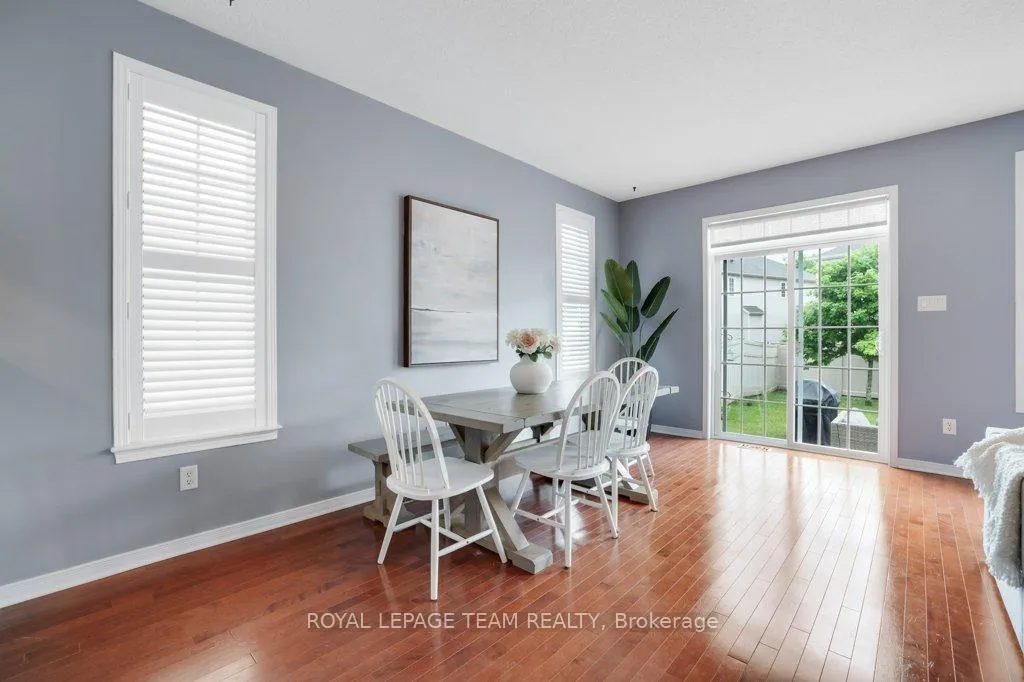 Photo 9 of 556 Dalewood Crescent, Ottawa, Stittsville (South) — HOMEH