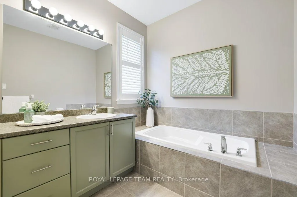Photo 15 of 556 Dalewood Crescent, Ottawa, Stittsville (South) — HOMEH