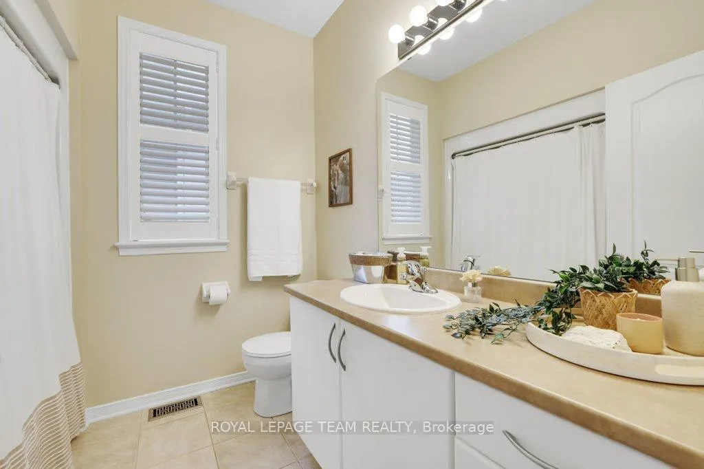 Photo 18 of 556 Dalewood Crescent, Ottawa, Stittsville (South) — HOMEH