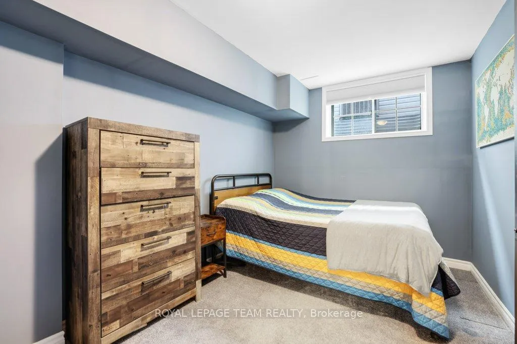 Photo 23 of 556 Dalewood Crescent, Ottawa, Stittsville (South) — HOMEH