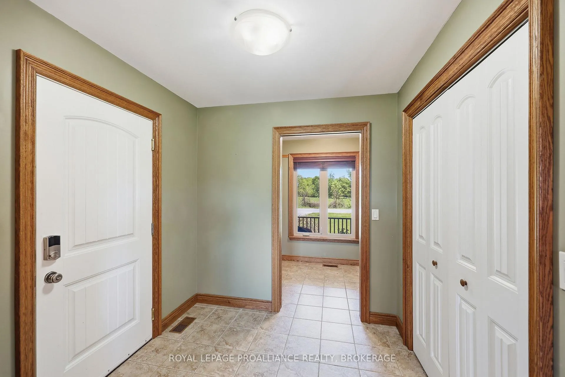 Photo 11 of 4279 Arena Boundary Road, Frontenac, Frontenac South — HOMEH