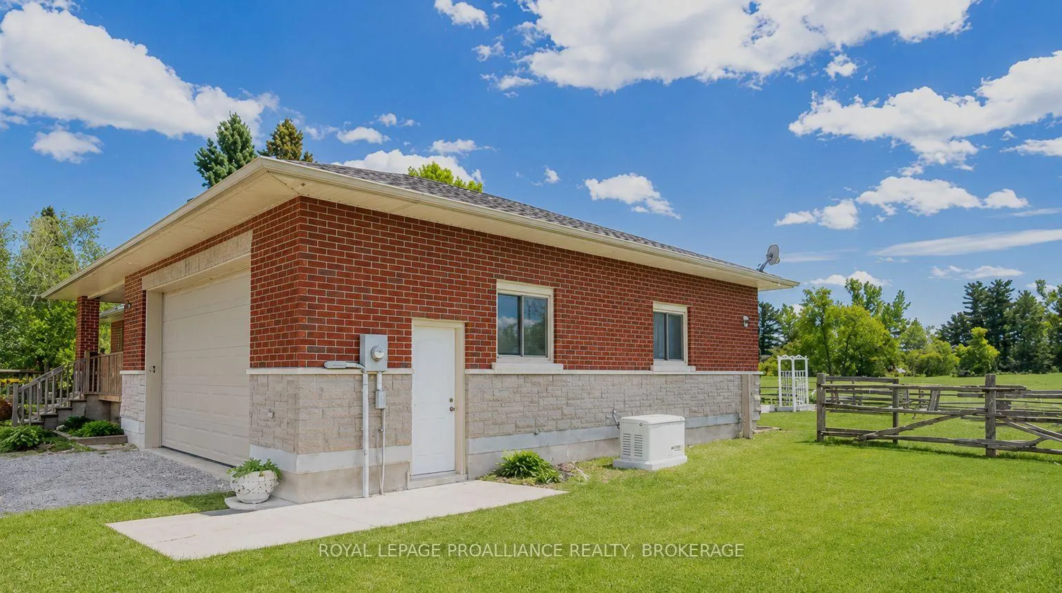 Photo 29 of 4279 Arena Boundary Road, Frontenac, Frontenac South — HOMEH