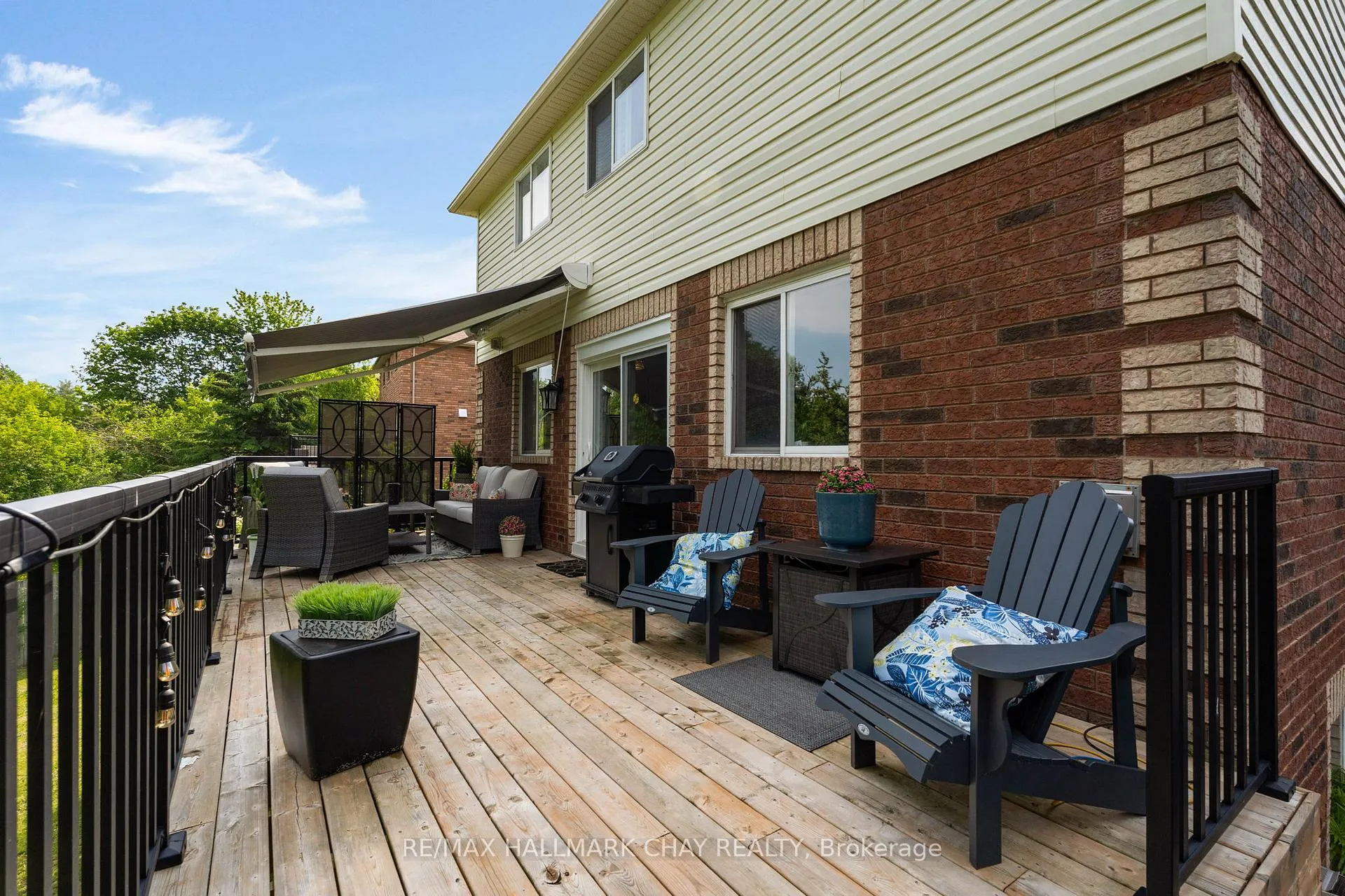 Photo 33 of 16 Columbia Road, Barrie, Holly — HOMEH