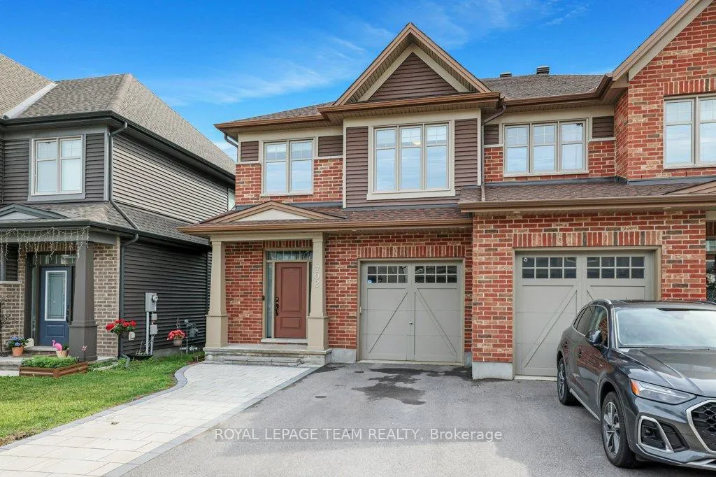 Photo 2 of 702 Vivera Place, Ottawa, Stittsville (North) — HOMEH
