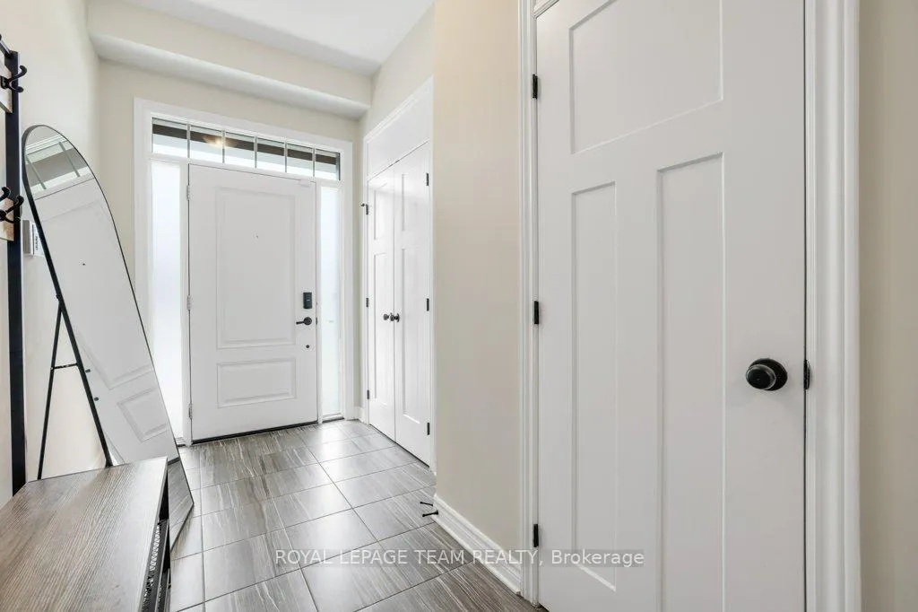 Photo 5 of 702 Vivera Place, Ottawa, Stittsville (North) — HOMEH