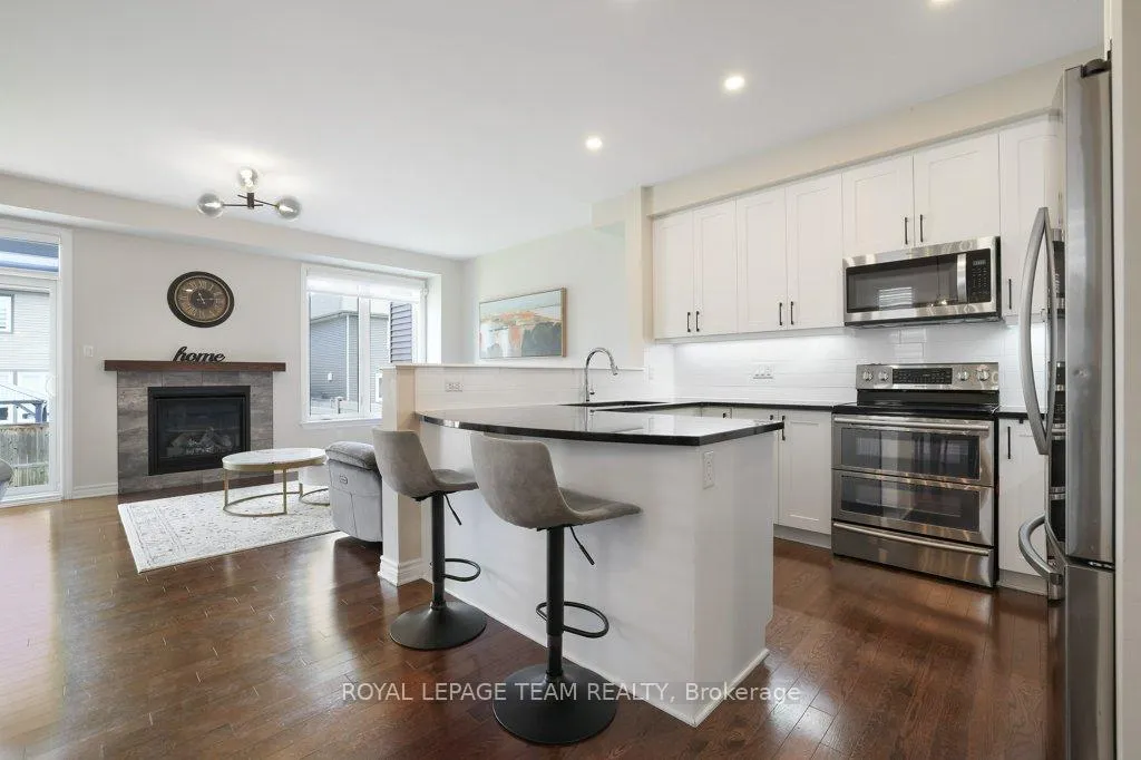 Photo 6 of 702 Vivera Place, Ottawa, Stittsville (North) — HOMEH