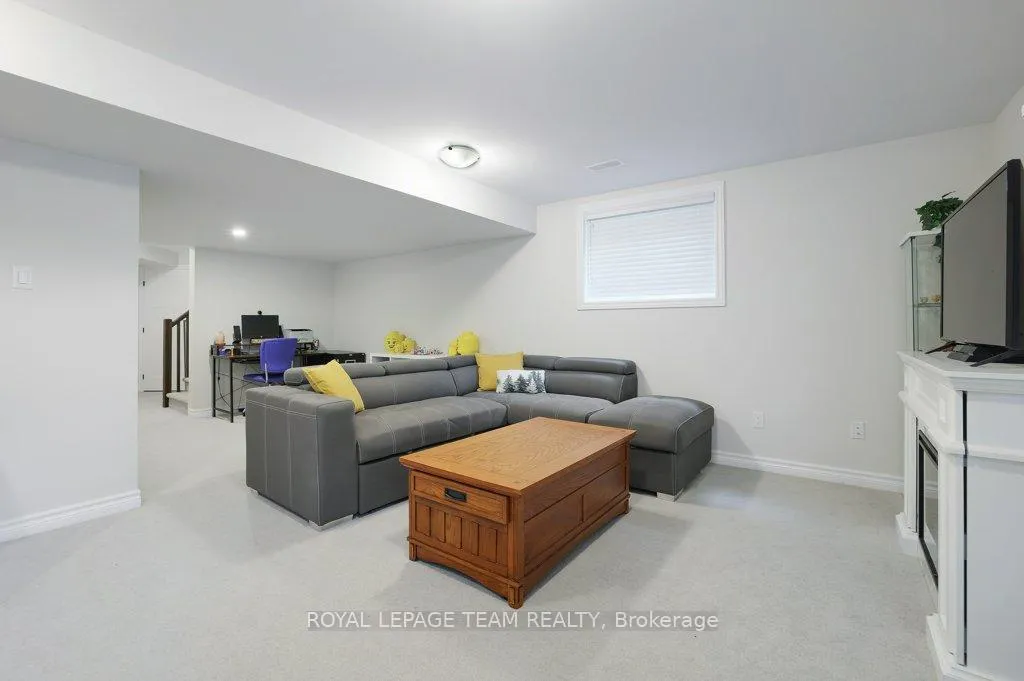 Photo 33 of 702 Vivera Place, Ottawa, Stittsville (North) — HOMEH