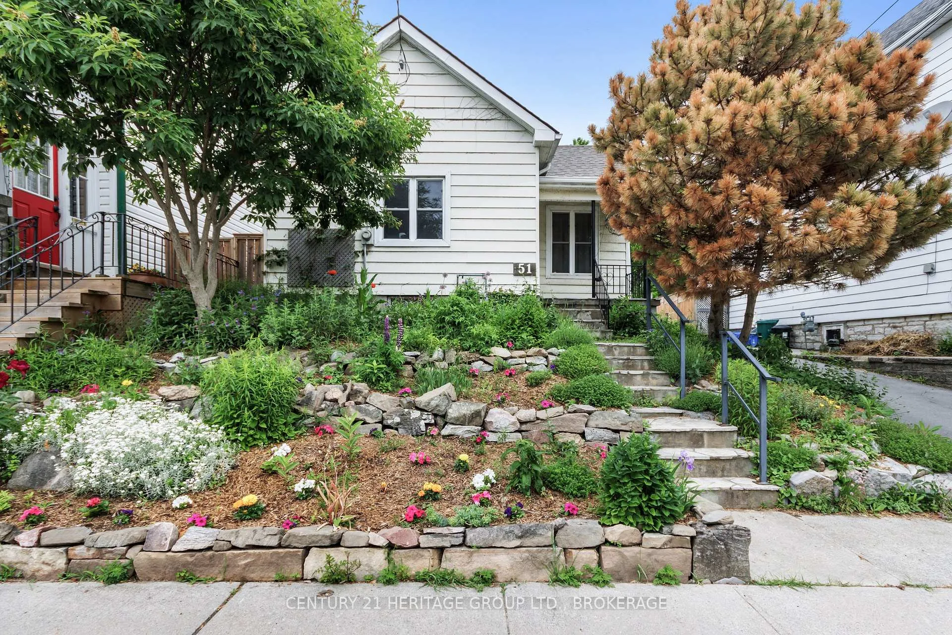 Photo 1 of 51 Quebec Street, Kingston, East of Sir John A. Blvd — HOMEH