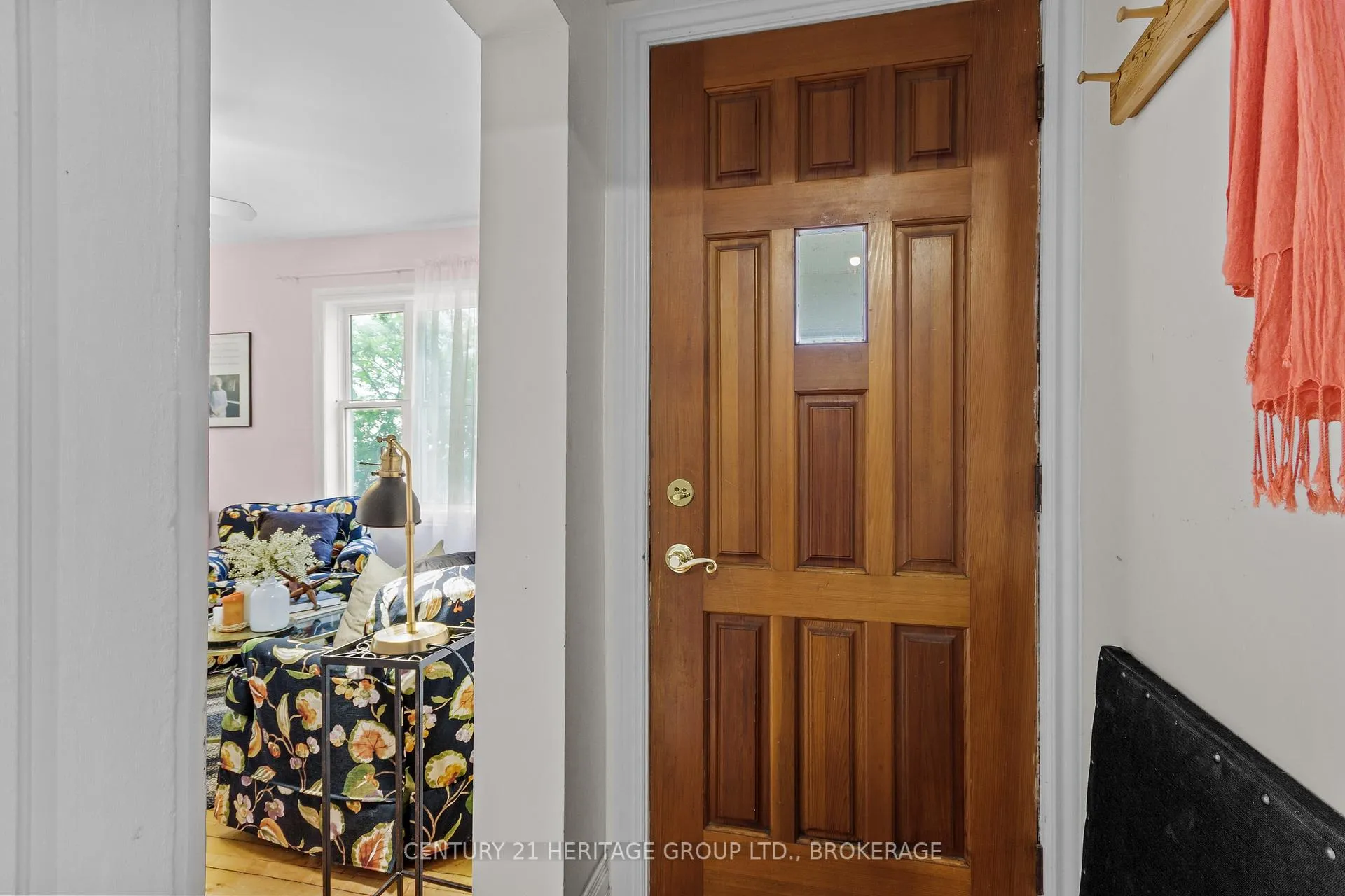 Photo 5 of 51 Quebec Street, Kingston, East of Sir John A. Blvd — HOMEH