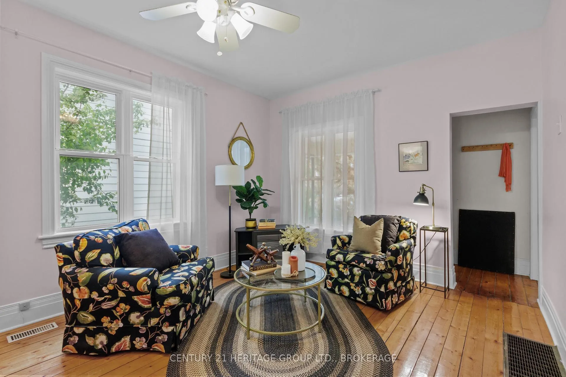 Photo 7 of 51 Quebec Street, Kingston, East of Sir John A. Blvd — HOMEH