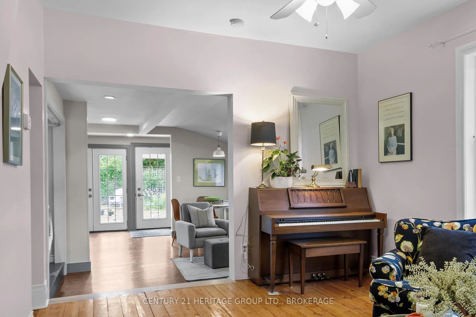 Photo 8 of 51 Quebec Street, Kingston, East of Sir John A. Blvd — HOMEH