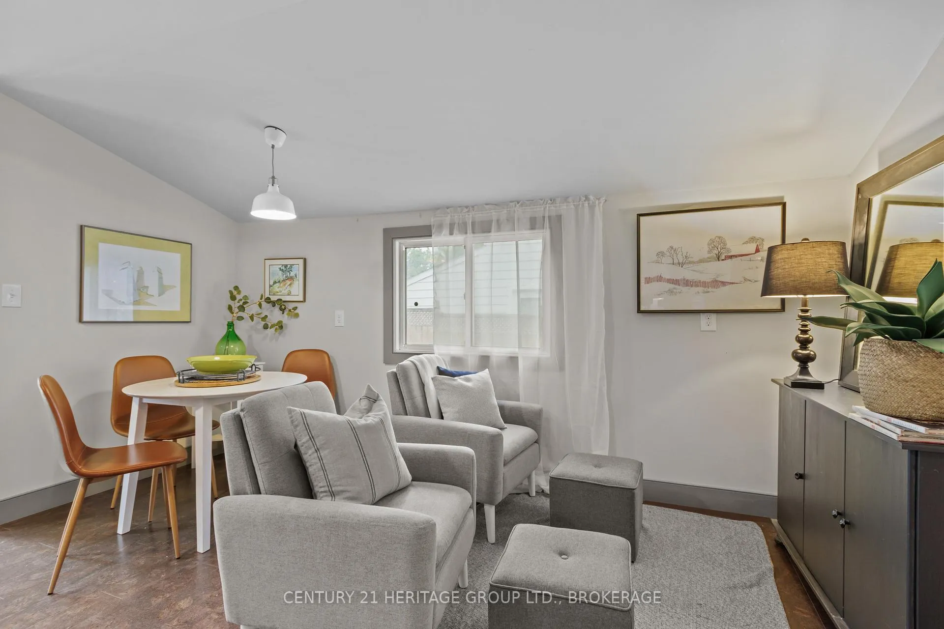 Photo 9 of 51 Quebec Street, Kingston, East of Sir John A. Blvd — HOMEH