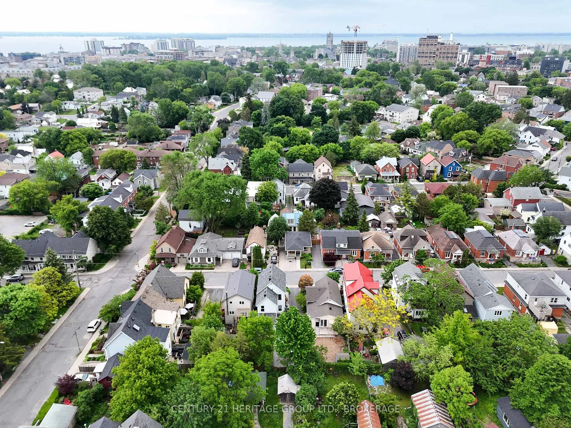 Photo 38 of 51 Quebec Street, Kingston, East of Sir John A. Blvd — HOMEH