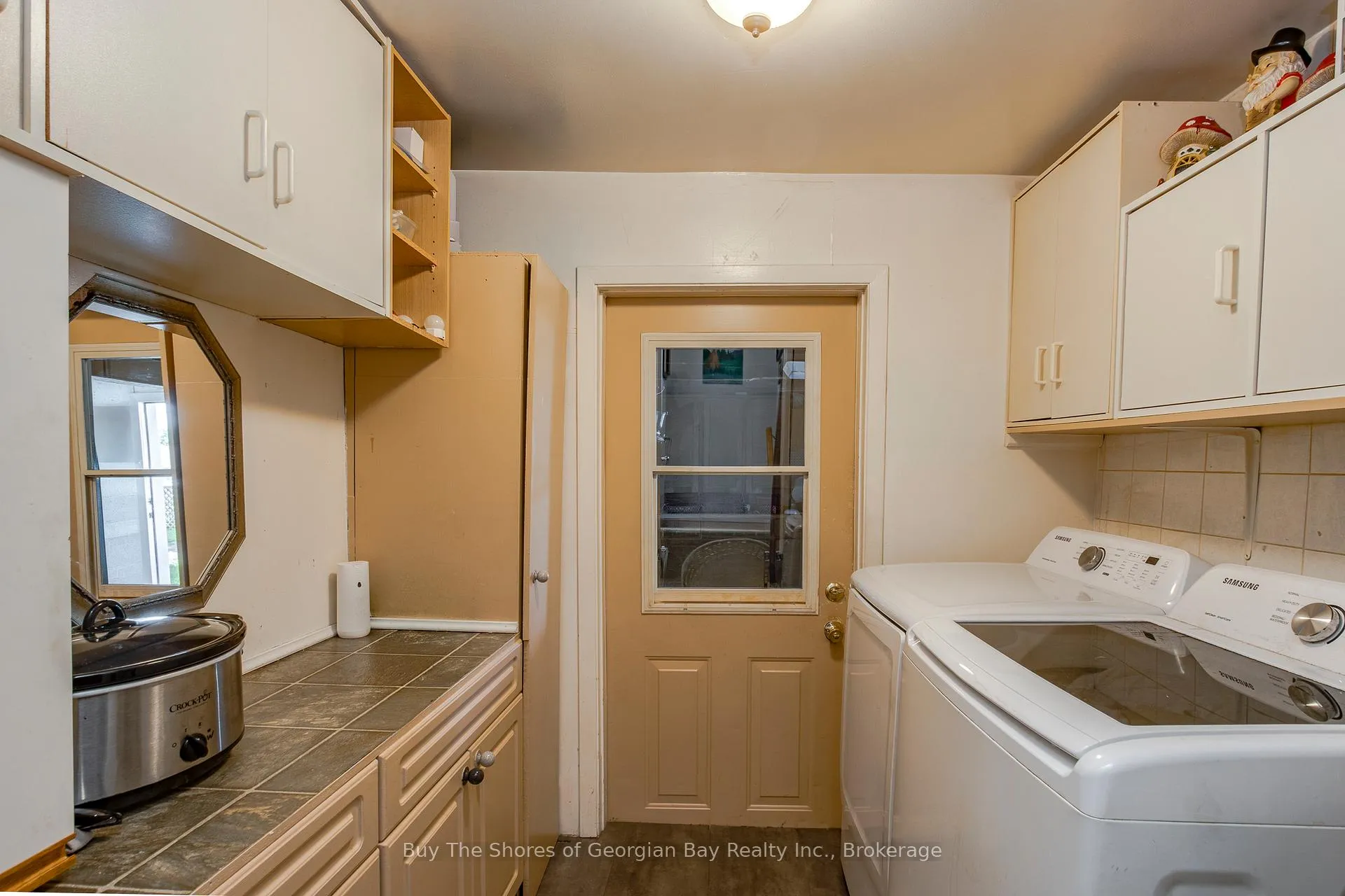 Photo 18 of 17 Balm Beach Road E, Tiny, Perkinsfield — HOMEH