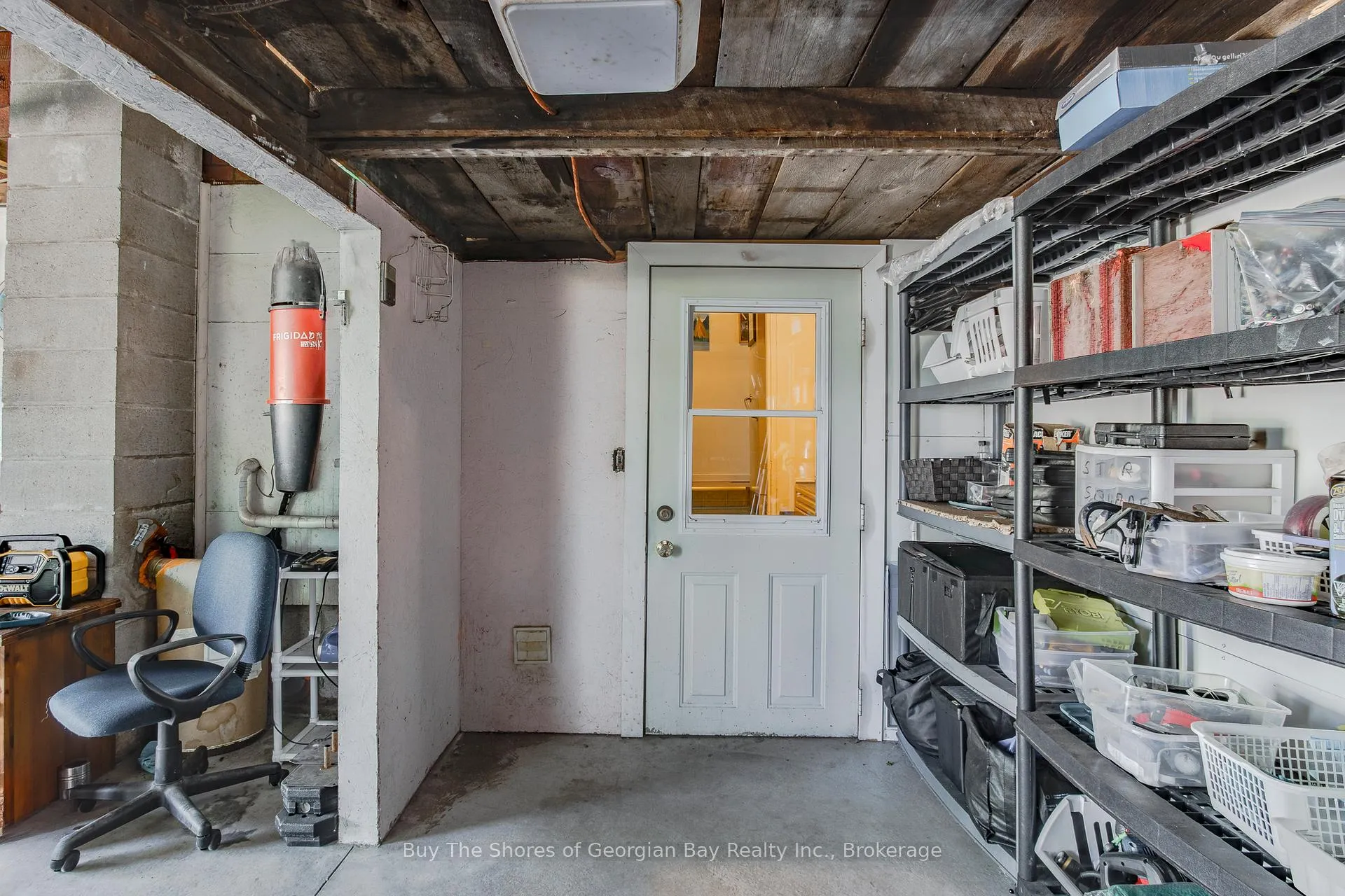 Photo 20 of 17 Balm Beach Road E, Tiny, Perkinsfield — HOMEH