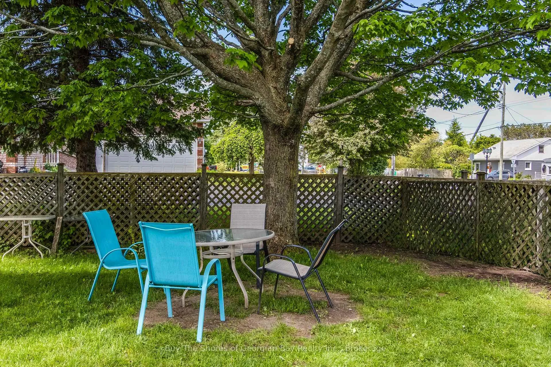 Photo 27 of 17 Balm Beach Road E, Tiny, Perkinsfield — HOMEH