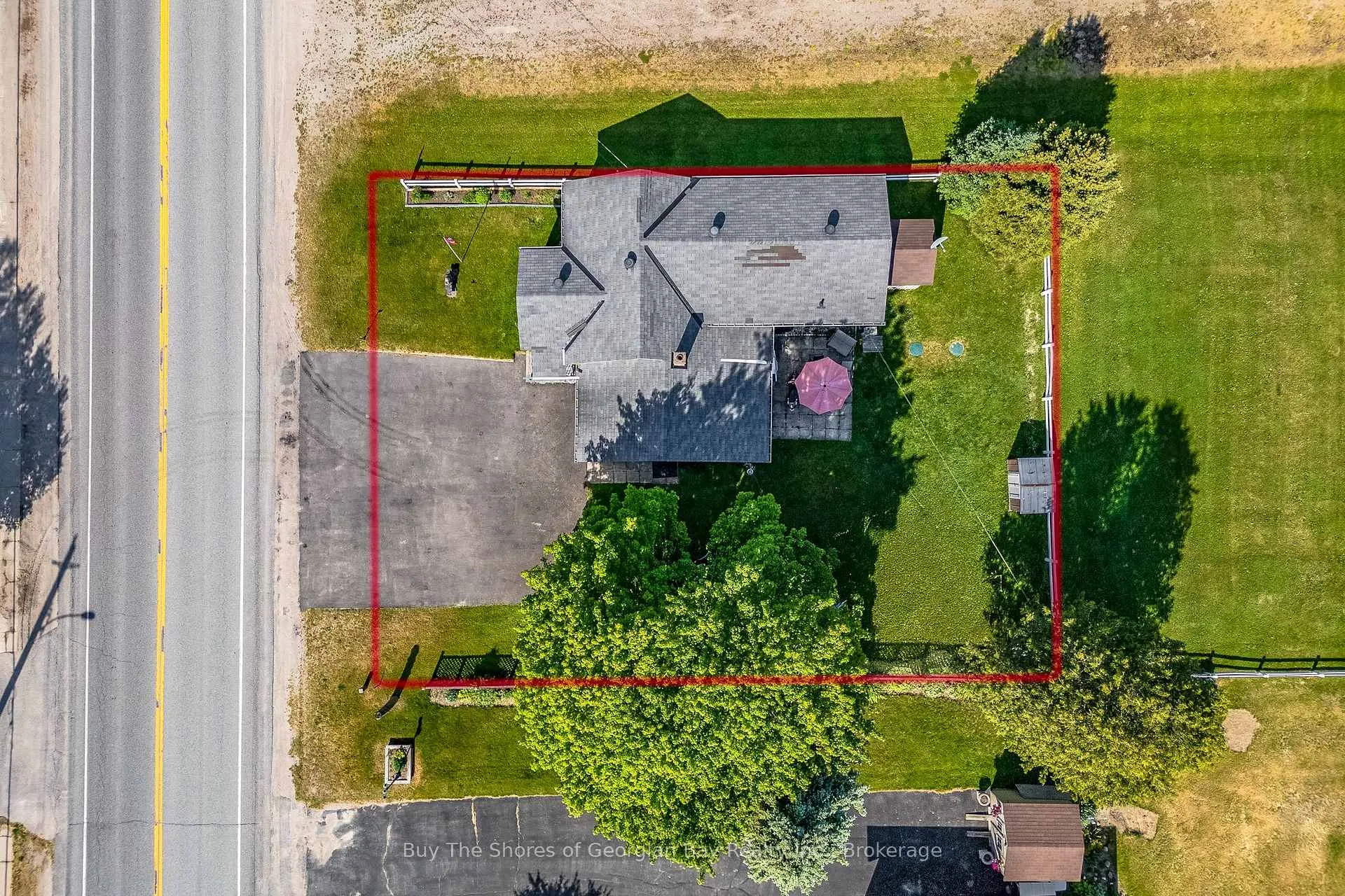 Photo 32 of 17 Balm Beach Road E, Tiny, Perkinsfield — HOMEH