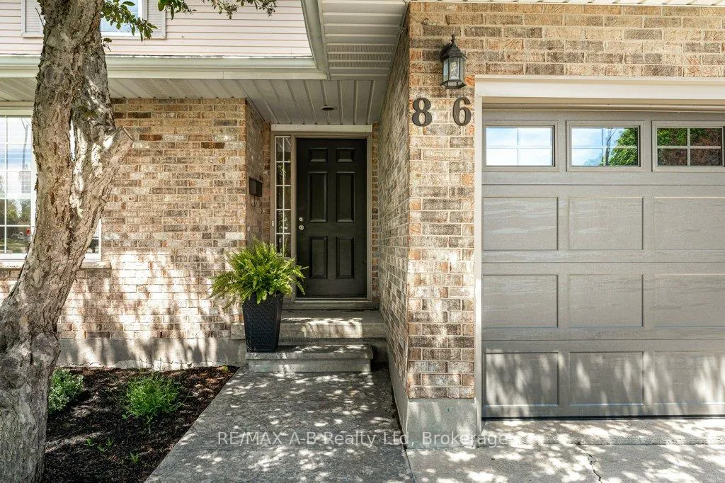 Photo 1 of 86 Freeland Drive, Stratford — HOMEH