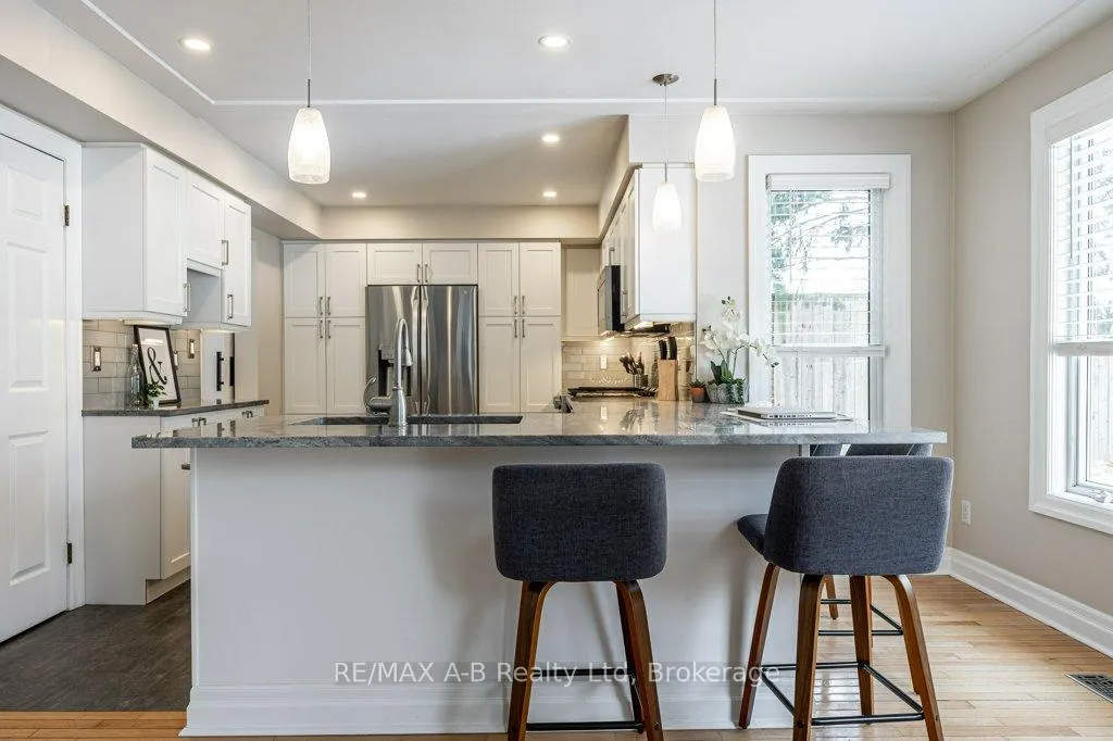 Photo 14 of 86 Freeland Drive, Stratford — HOMEH
