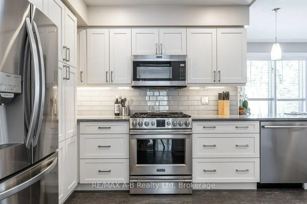 Photo 22 of 86 Freeland Drive, Stratford — HOMEH