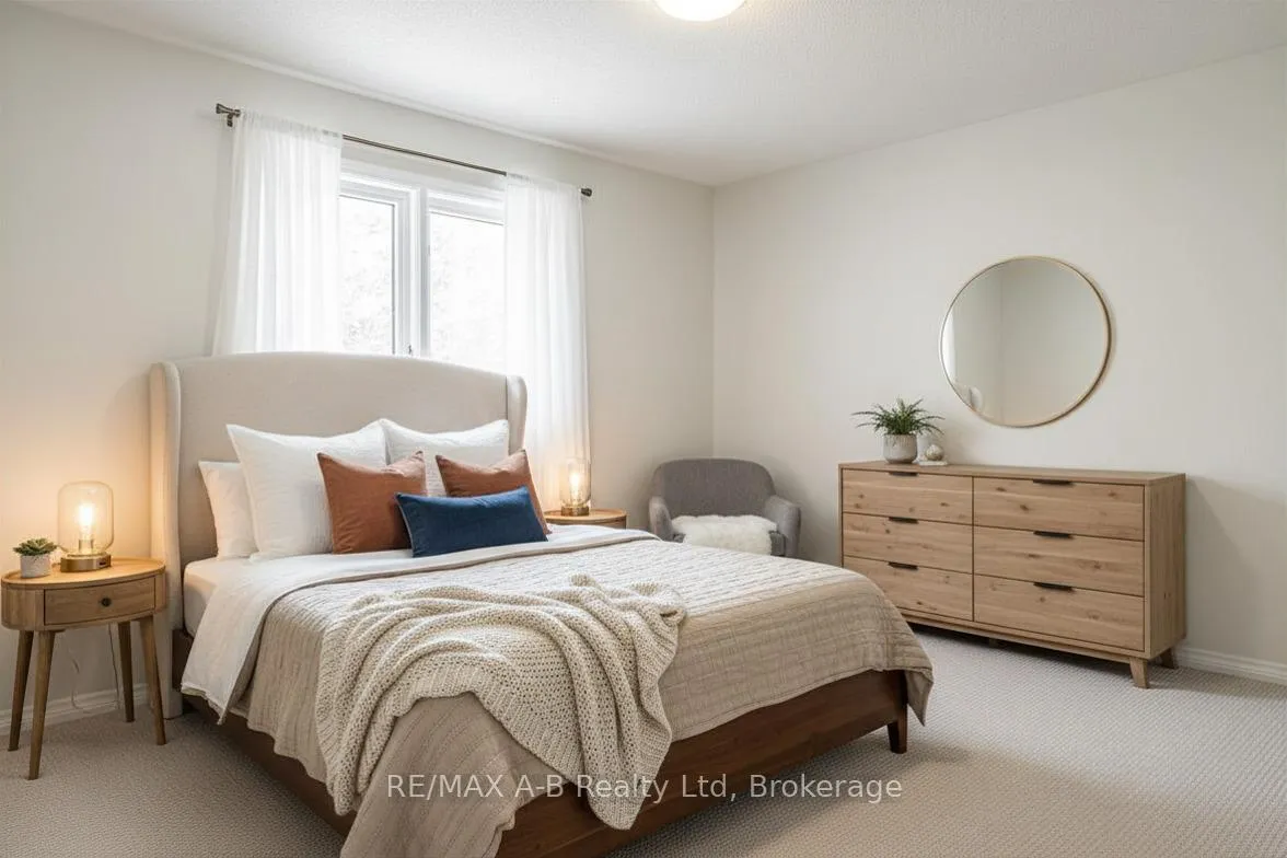 Photo 34 of 86 Freeland Drive, Stratford — HOMEH