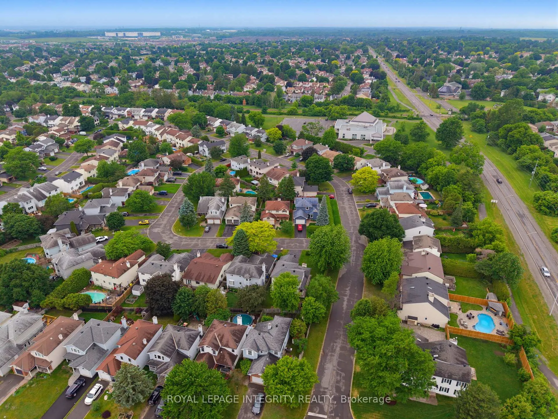 Photo 46 of 4 Adele Crescent, Ottawa, Barrhaven - Heritage Park — HOMEH