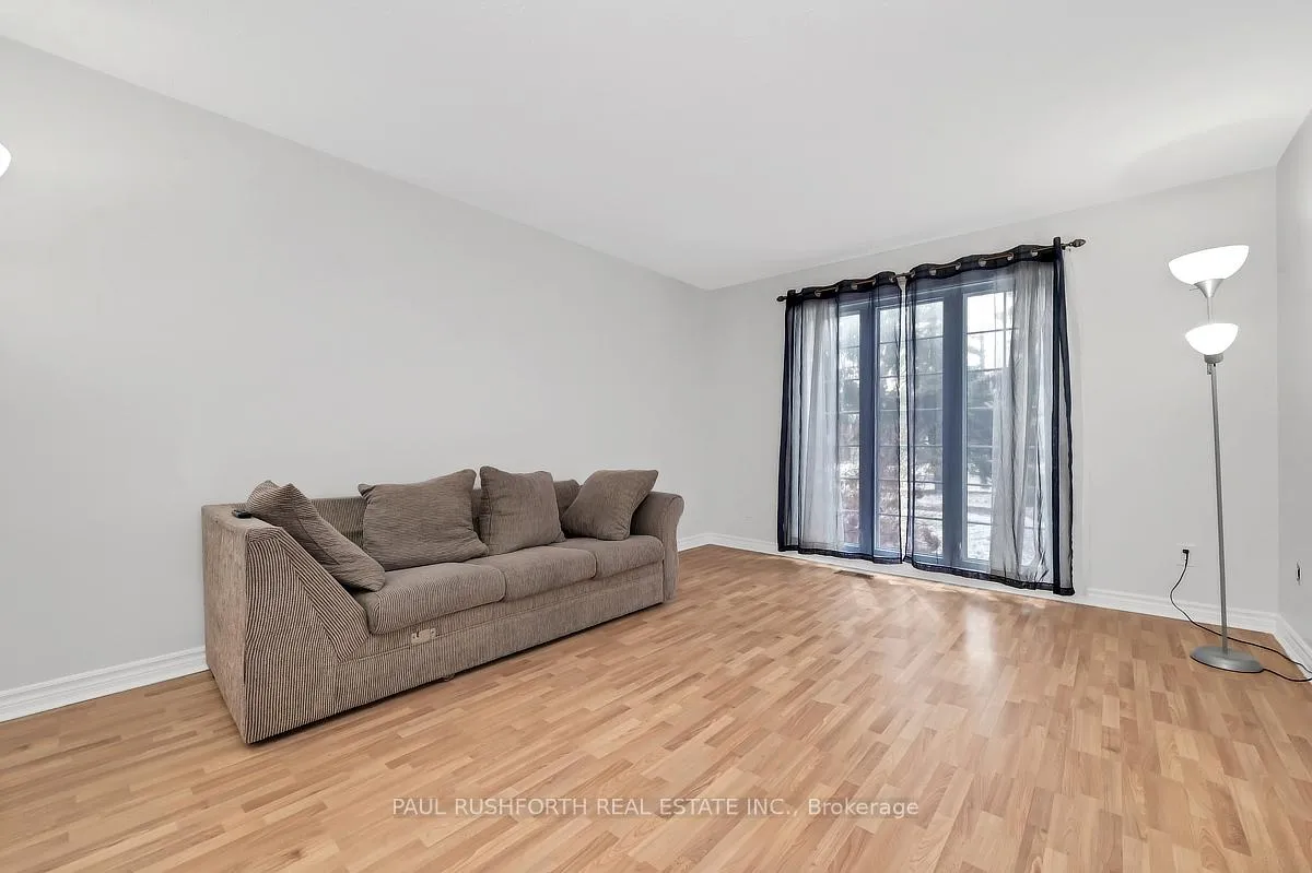 Photo 5 of 1107 Meadowlands Drive, Ottawa, Carleton Square — HOMEH