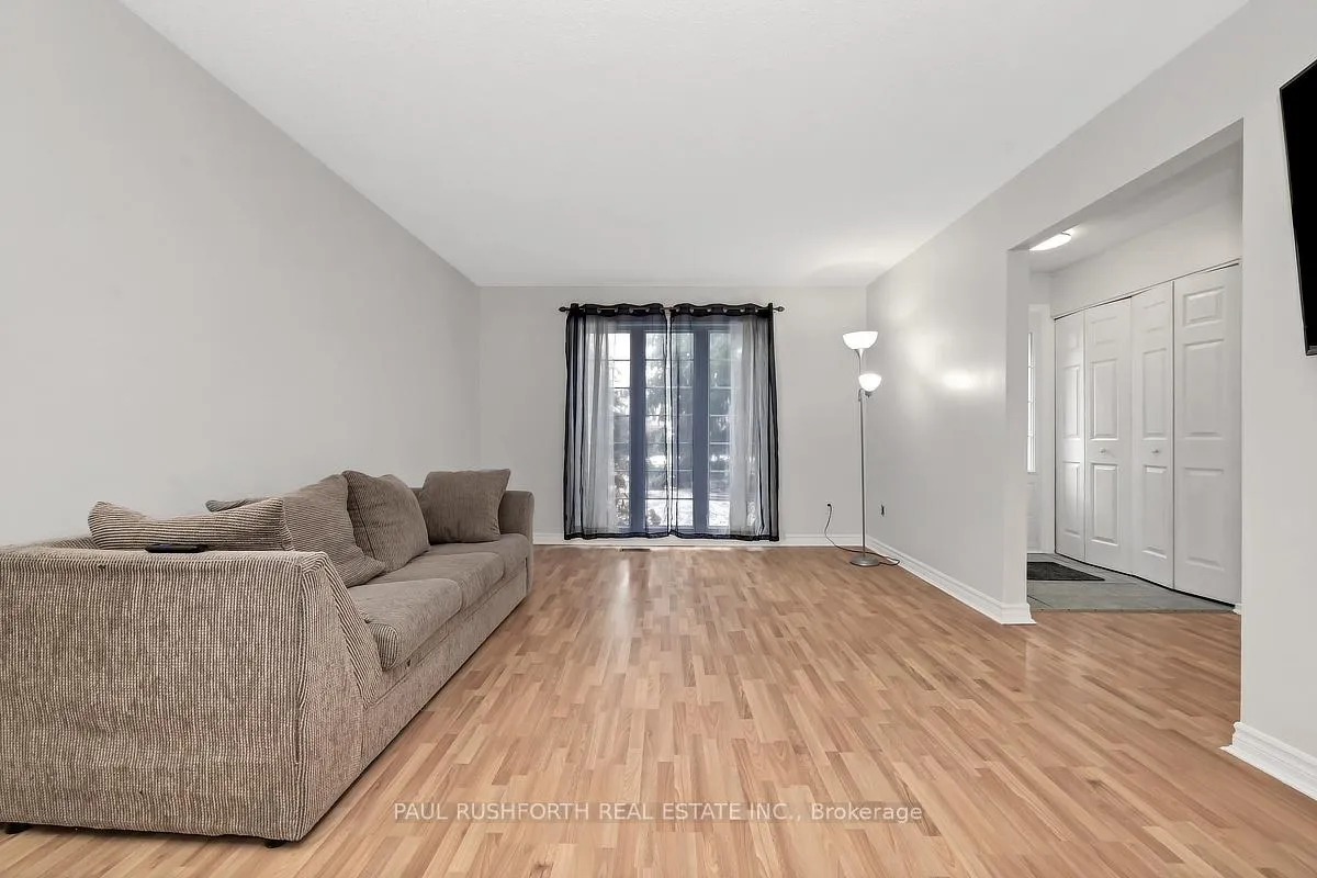 Photo 6 of 1107 Meadowlands Drive, Ottawa, Carleton Square — HOMEH