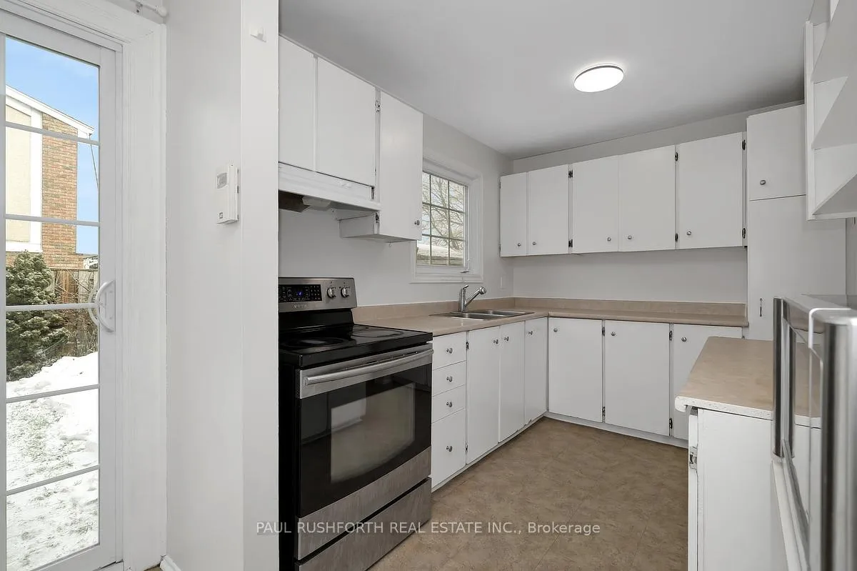 Photo 17 of 1107 Meadowlands Drive, Ottawa, Carleton Square — HOMEH